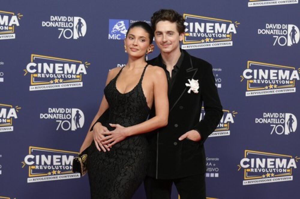 Timoti Šalame se ošišao na ćelavo