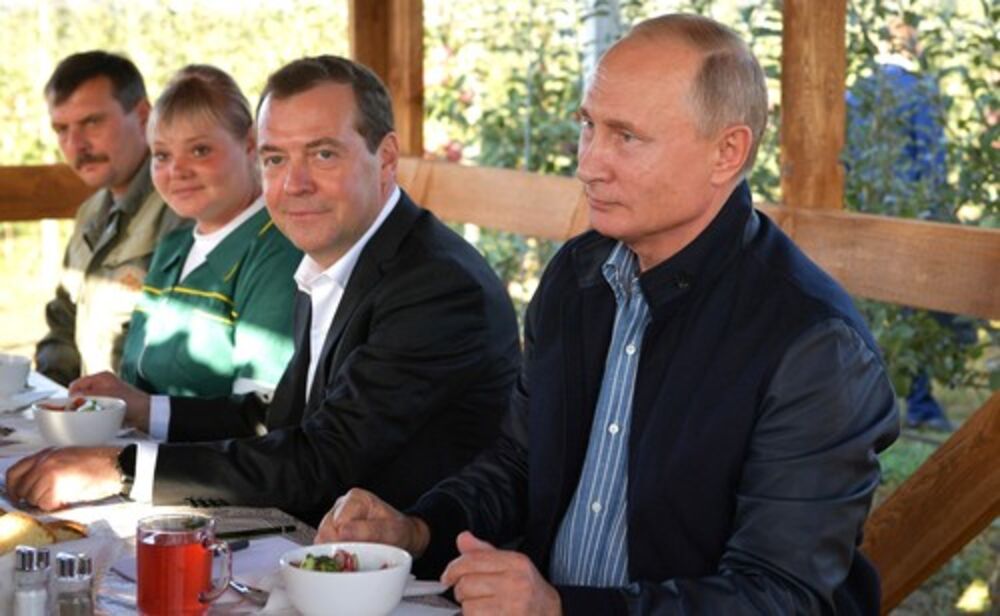 Vladimir Putin, Dmitrij Medvedev
