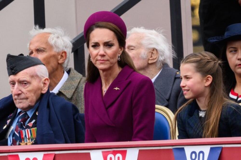 "SLABO JEDE, A IZGUBILA JE I...": Potresna istina o stanju Kejt Midlton, evo koliko sad ima KILA