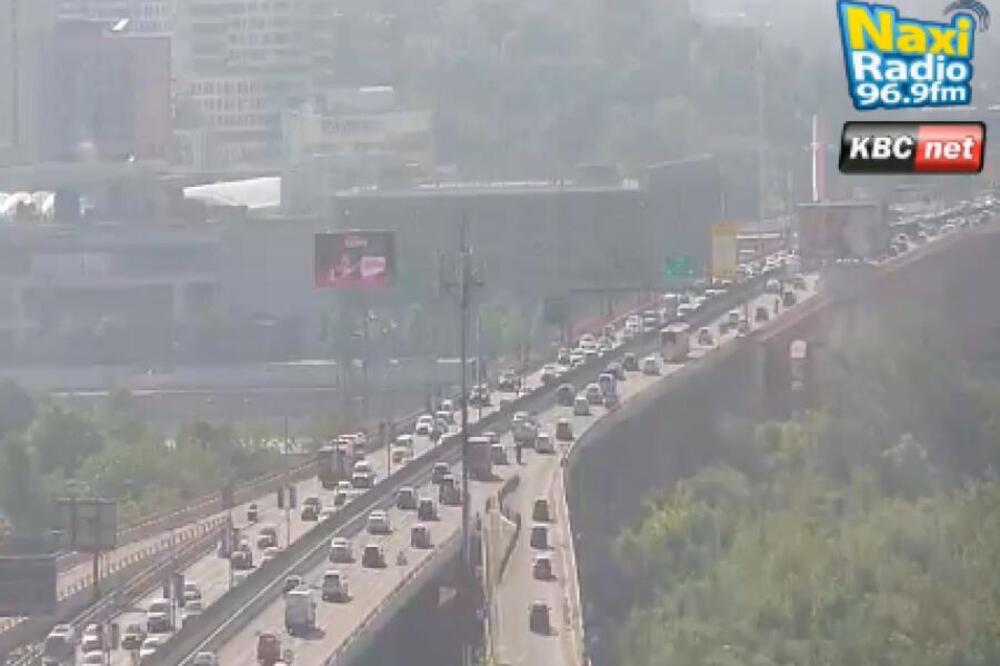 Saobraćaj u Beogradu paralisan, ovuda ne idite ako ne morate! Mostovi krcati, gužve na sve strane, vozila mile FOTO