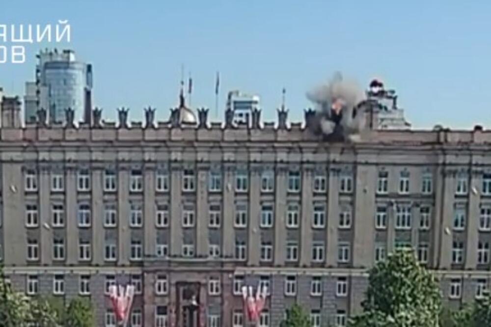 Pojavio se strašan snimak napada dronom na zgradu Vlade u Rusiji: Pogledajte trenutak eksplozije - nije za svakoga