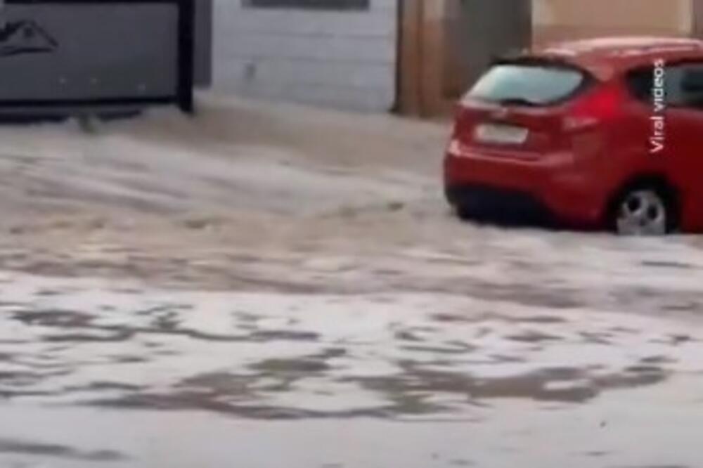 Šta se dešava sa vremenom u maju? Šok za sve ljude, napadao sneg, putevi pretvoreni u reke - evo ko je u problemu