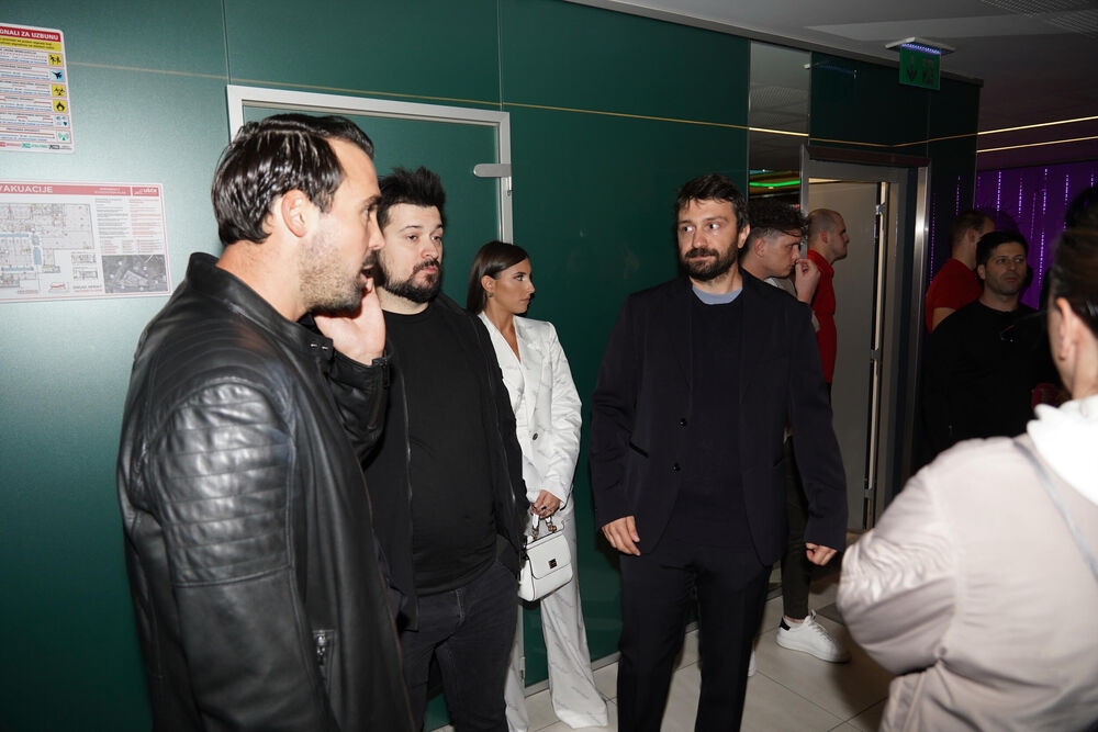 Iako je bio šokiran, glumac kaže da nije imao nameru da traži dokaze.