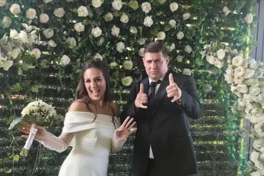 Ko je snajka Vanje Bulića? Upoznali se na nesvakidašnji način, a njeno zanimanje je boli glava