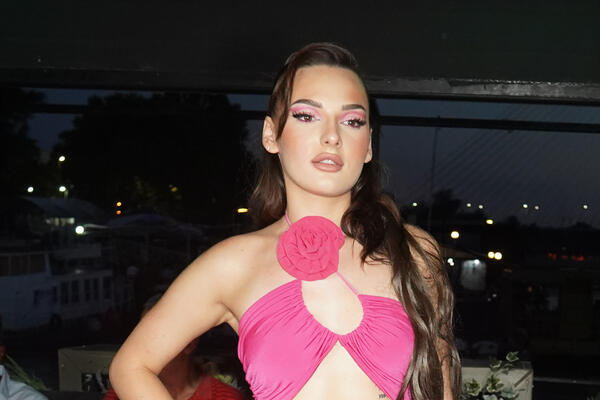 Miona izašla iz porodilišta: Evo gde će uživati njena naslednica, svaki detalj pažljivo biran, kakva lepota