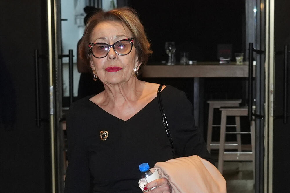 Da li je moguće da Ceca Bojković ima ovoliku penziju? Srbi će zanemeti kada budu videli ovu cifru, kakav šok!