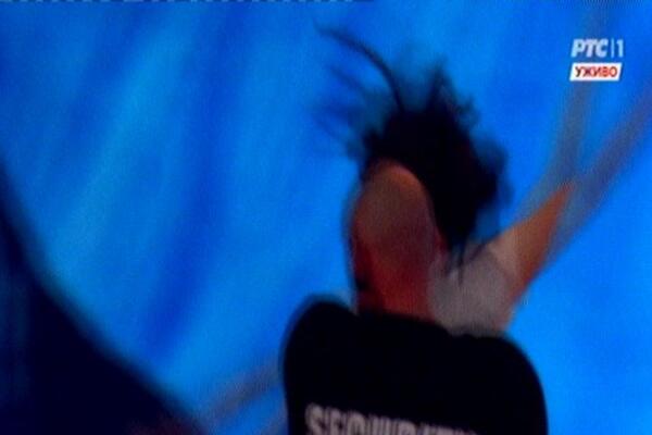 PUBLIKA U ŠOKU! Niko nije znao šta se dešava, reagovalo je i obezbeđenje