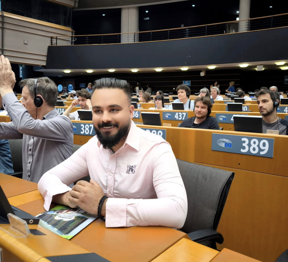 On već godinama gradi politički uticaj u Briselu