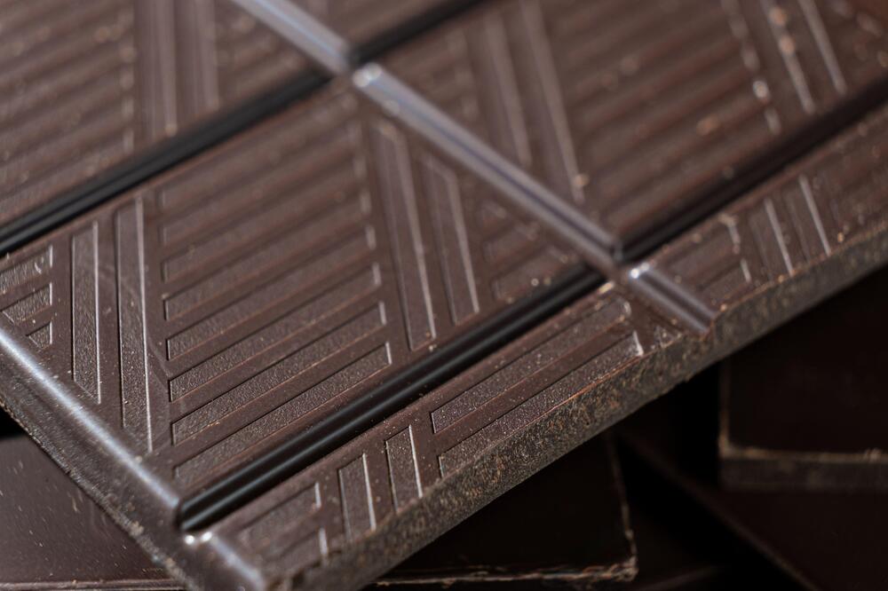 Hitno povučena ova čokolada iz prodaje! Može da izazove opasne posledice po ŽIVOT!