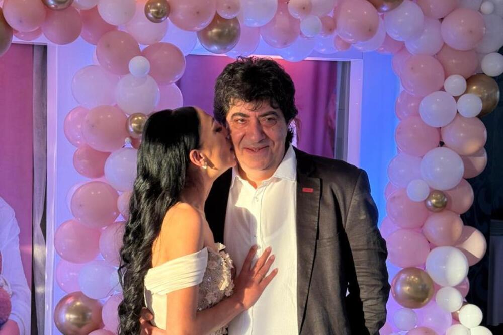 Sve oči uprte u Stevinu 30 godina mlađu izabranicu: Imaju veliki razlog za slavlje, poznati pristižu na proslavu