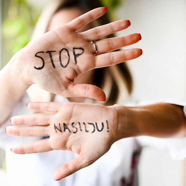 "DEČKO ME JE SEKAO SVUDA!" R. S. (23) iz Apatina prošla PAKAO - pukom srećom IZVUKLA ŽIVU GLAVU IZ KRVAVOG PIRA