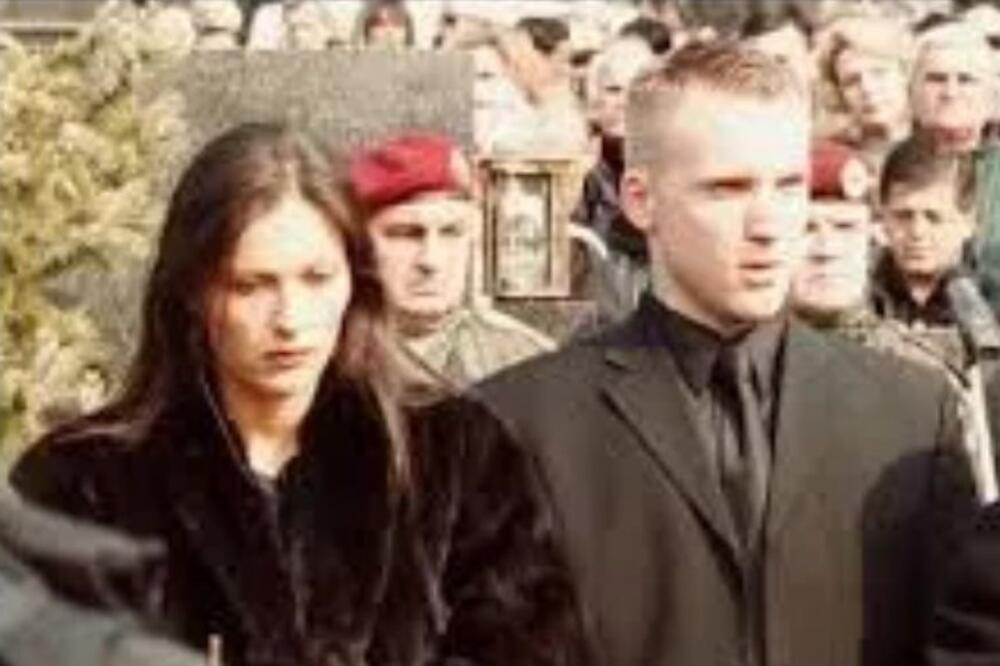 Snimak Arkanove sahrane bacio fokus na udovicu: Kasnila 2 sata, obezbeđenje jedva prošlo, a onda je Ceca...