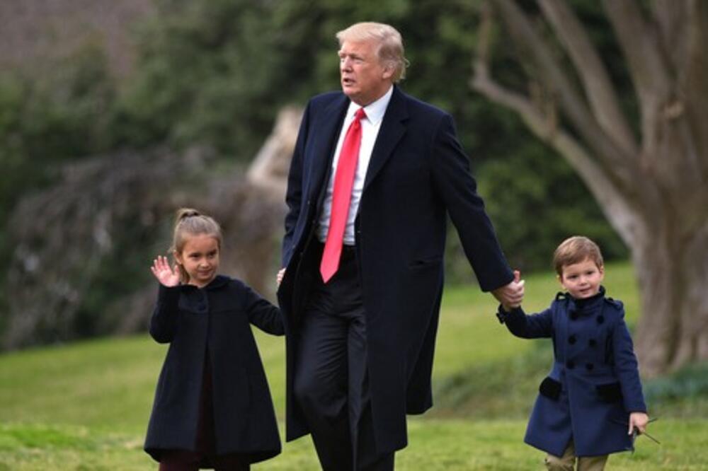 Zašto se Trampov unuk zove baš Miloš? Ovaj dečak mu je među miljenicima, a postao je deda 11 puta, ovo niste znali