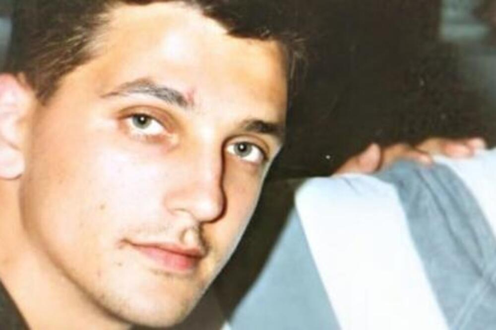 Ko je Pirke koji je morao biti ubiven? Predosetio smrt, ušao u sukob sa poznatim pevačem, otišao u crkvu pa mu...