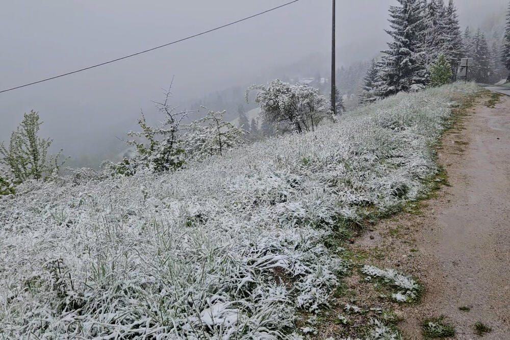 U ovom gradu u Srbiji sneg veje kao decembru: Neverovatne slike šokirale zemlju (FOTO)