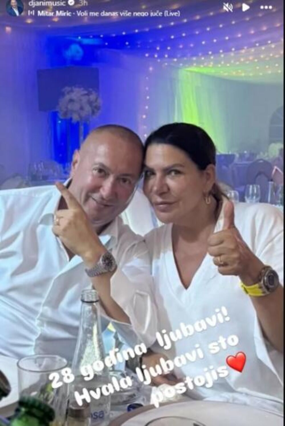 Đani čestitao supruzi godišnjicu