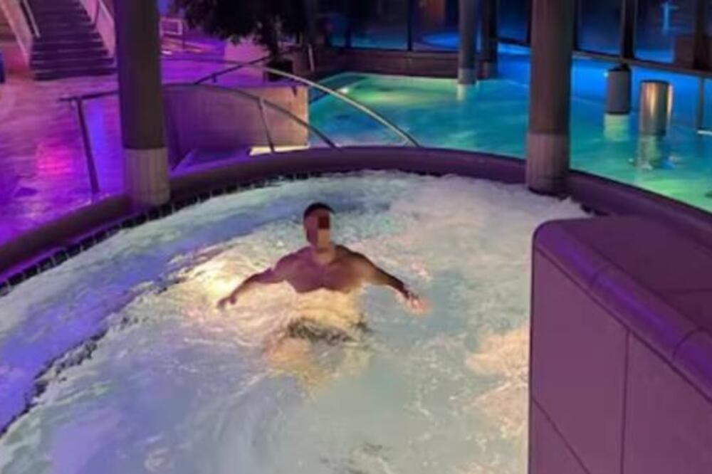 "Pao" Putinov špijun nakon selfija: Radio za Ruse, otkrivene mračne tajne! (FOTO)