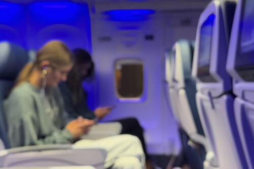 Posle upozorenja stjuarda doživela najveću sramotu! Da li je ova devojka uopšte normalna? Šok snimak patosira