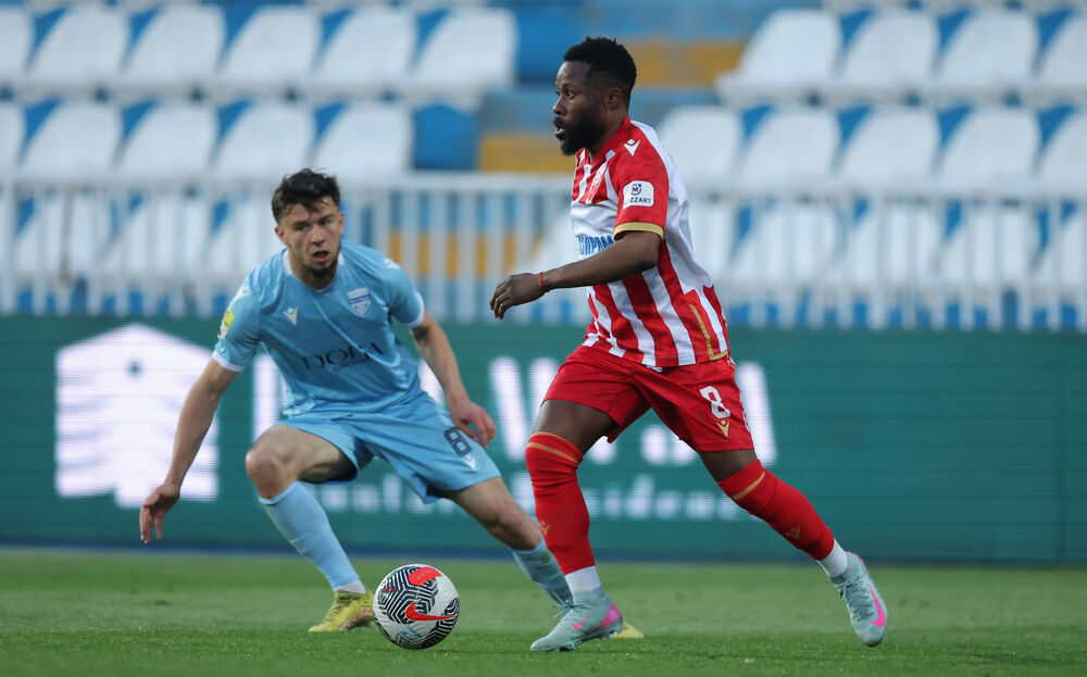 Gelor Kanga na utakmici Novog Pazara i Crvene zvezde