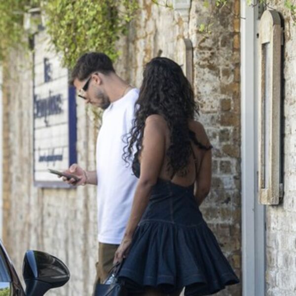 Popustile im kočnice, nije ih briga što svi gledaju! Maja i fudbaler uhvaćeni u po bela dana, šok i neverica