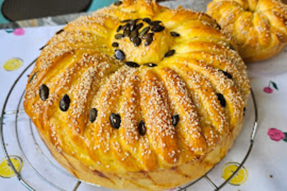 Naučite da ispletete jednu finu, slatku pogaču, punu krema na radost vaše dece: Baka podelila recept zlata vredan