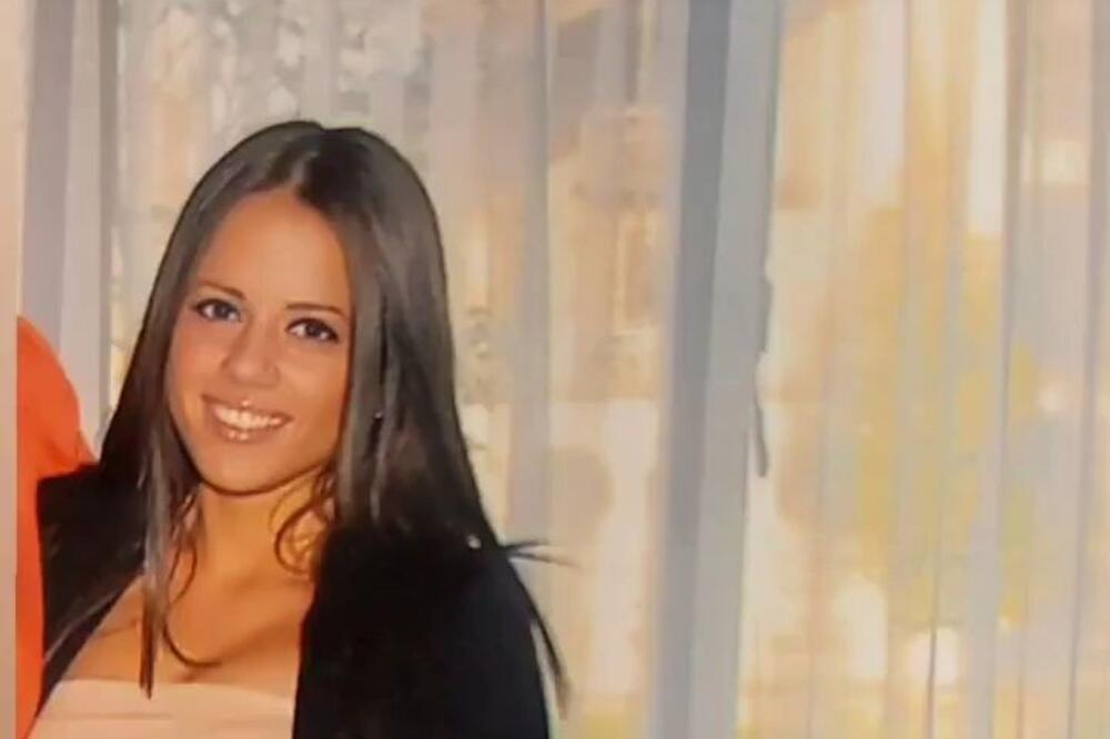 Njene vrele akcije gleda cela Srbija: Nema trika da pogodite ko je devojka sa fotke, danas je neprepoznatljiva