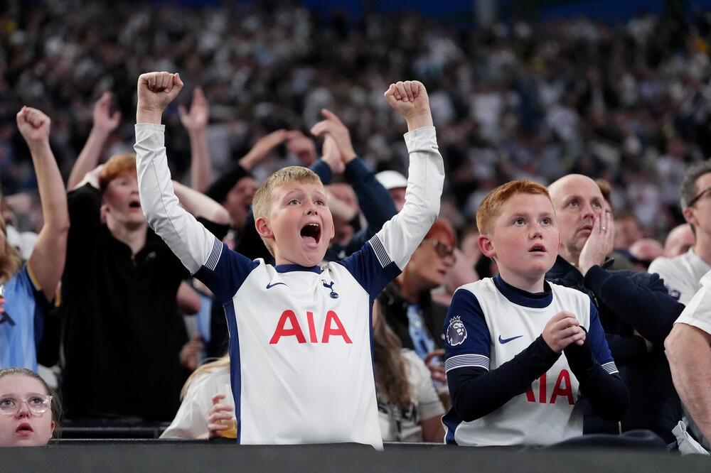 Više im se niko neće smejati: Totenhem srušio Junajted i osvojio Ligu Evrope!