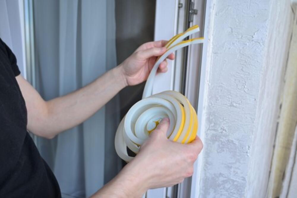 10 trikova da iskoristite izolir-traku! Mnogi ljudi ne znaju zašta ona sve može da se koristi, ovo spašava sve!