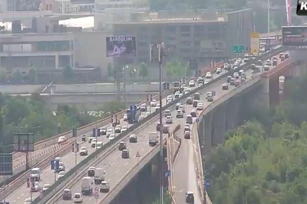 Jeziv jutarnji špic u Beogradu: Vozila se ne pomeraju, a ovde je ubedljivo najgore stanje!