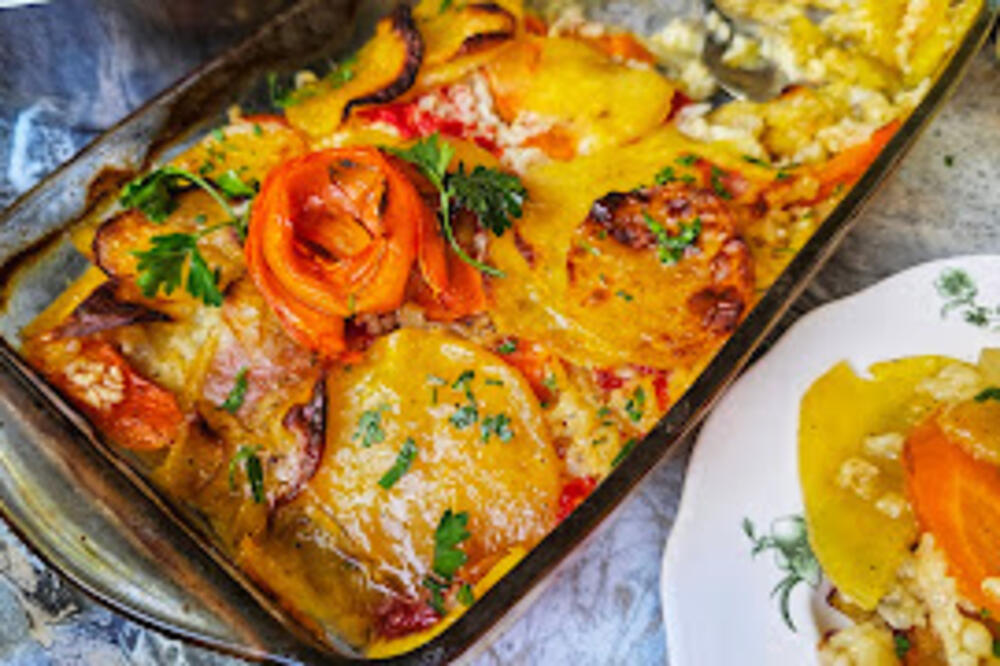 „Tajni” sastojak koji svako ima kod kuće, da krompir ispadne sočan i ukusan kao nikad pre: Slušajte samo ovo