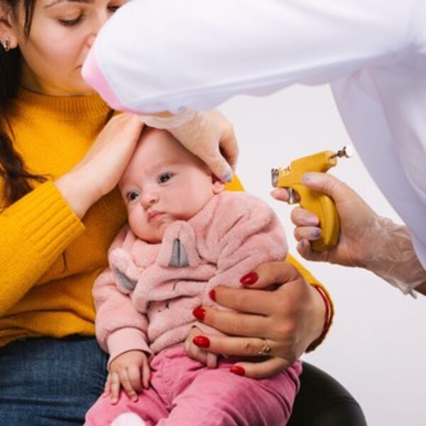 NIKO NE ŽELI DA ČUJE DA MU DETE IMA OVU DIJAGNOZU! Ne postoji lek za ovaj DEFORMITET - oštećenja su najčešće trajna