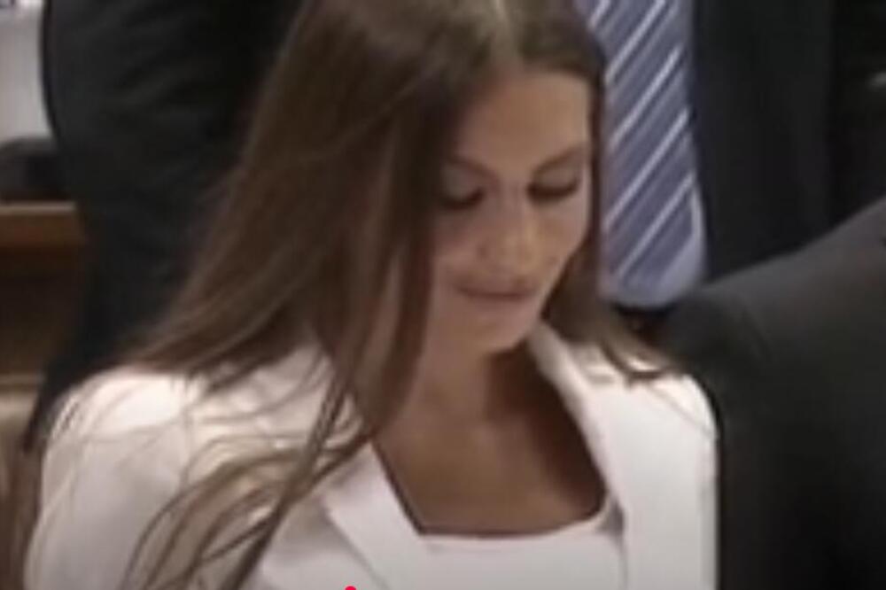 Ovako je Nevena Models izgledala na početku! Bila poslanica, pa završila kod Kineza, da li je prepoznajete?