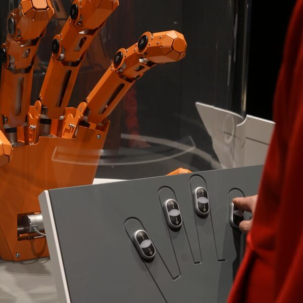 DEČJI NAUČNI КUTAК U PALATI NAUКE: Istraživanje i učenje uz zabavu