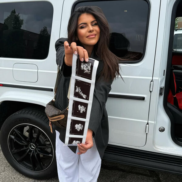 KRILA MUŽA MILIONERA DO POROĐAJA, A SAD POKAZALA I KAKO IZGLEDA SUVI BOGATAŠ! Zbog slike gore mreže!