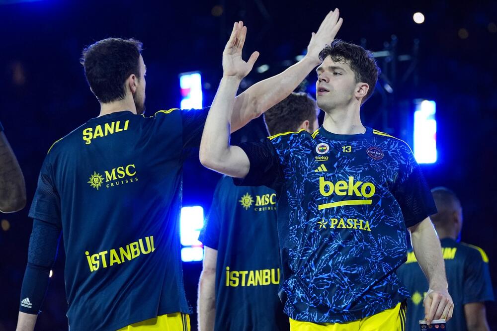 Sjajan meč u Abu Dabiju: Fenerbahče je šampion Evrope!