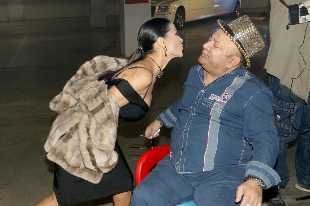 Biznismen u uživo emisiji na Pinku sve potvrdio! Srbi optužili Minu da laže, a onda se čuo glas Kaspera, šokčina