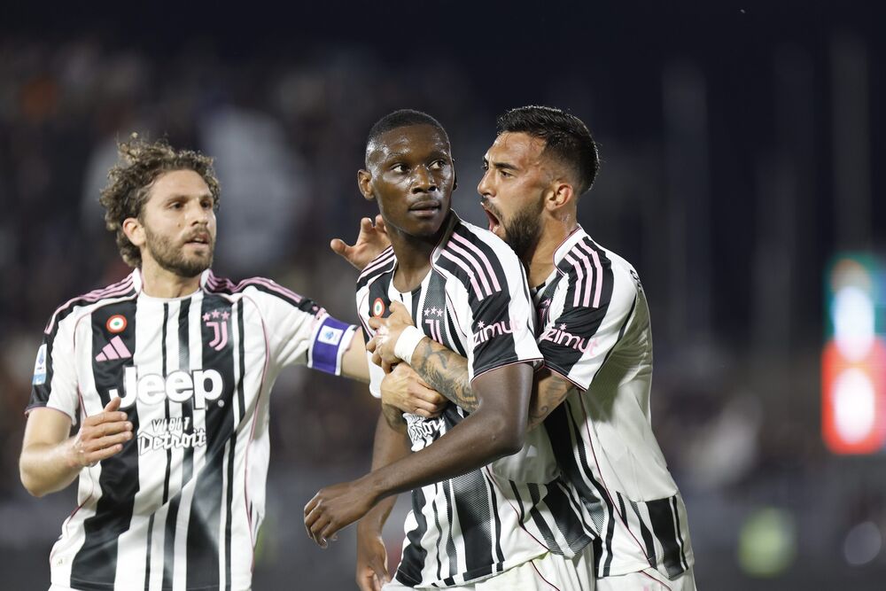 Randal Kolo Muani, Manuel Lokateli, Nikolas Gonzalez, FK Juventus, Serij A