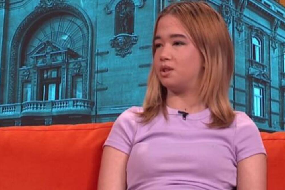 "Bilo je pitanje života ili smrti" Aleksandra (19) je sa 33 kilograma primljena u bolnicu, a dijagnoza je šokirala!