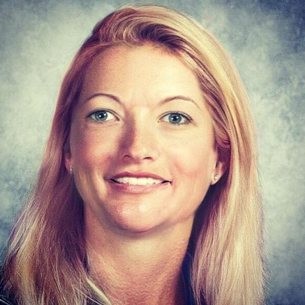 Završila na parkingu, njena torbica i cipele ostale u autu! Plavuša misteriozno nestala, a svi sumnjaju na jedno