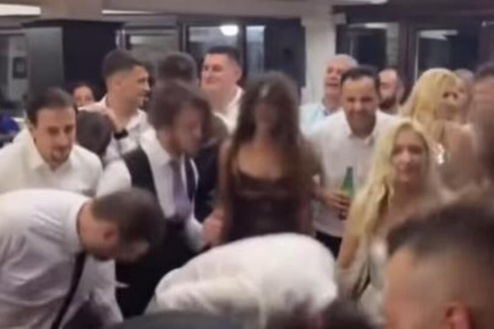 Urnebesan snimak sa svadbe u Vranju se širi mrežama! Ovakvo slavlje niste videli, pogledajte i sami zbog čega