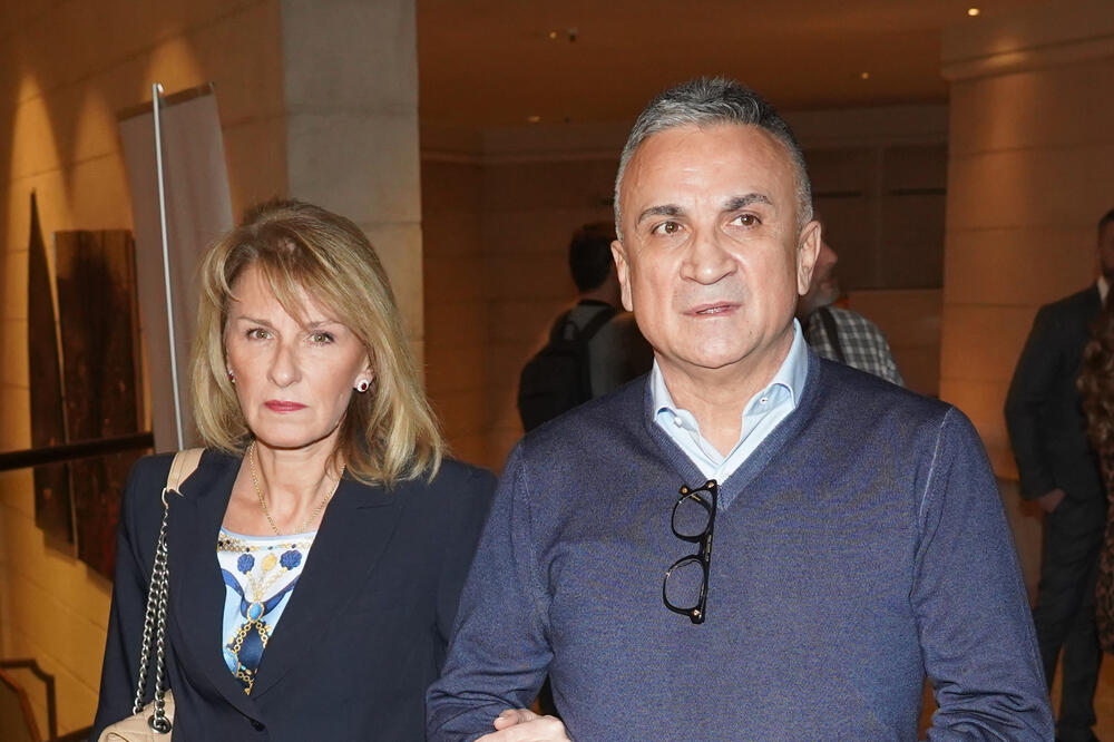 Mislili ste da znate sve o njima, ali ovo je promaklo svima: Evo šta od škole imaju Dijana i Srđan Đoković