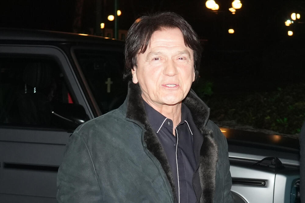 "Sudbina je sudbina, ona te uvek sačeka" Kada će Čola postati deda? Pevač progovorio o ćerkama i željama