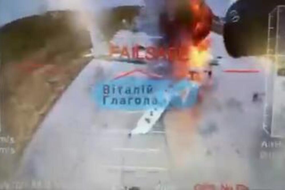 Prvi snimci "dizanja u vazduh" ruskih bombardera! Ukrajina napala nikad jače, prizori zastrašujući