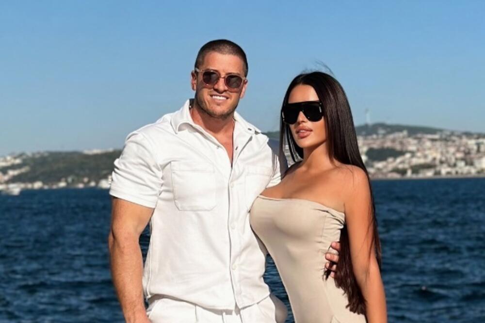 Prva fotografija Davida Dragojevića sa naslednikom: Ovako uživa kraj sina, prizor iz porodičnog doma dirnuće sve