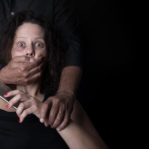 Mariju bivši dečko izbo 12 puta na njen rođendan: Detalji lede KRV U ŽILAMA! "Priča se da se krio negde kod..."