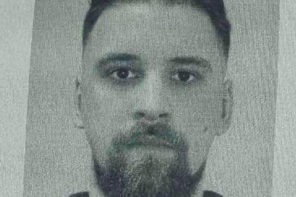 Niko ne zna gde se krije! Službe traže čoveka sa poternice - sve informacije o njemu prijaviti odmah