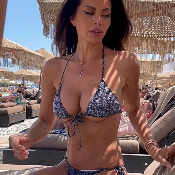 ŠTA STOJI IZA ODLUKE? BOGATA UDOVICA i vila koja je uzdrmala region - komšiluk bruji o ciframa, ali i o OVOME