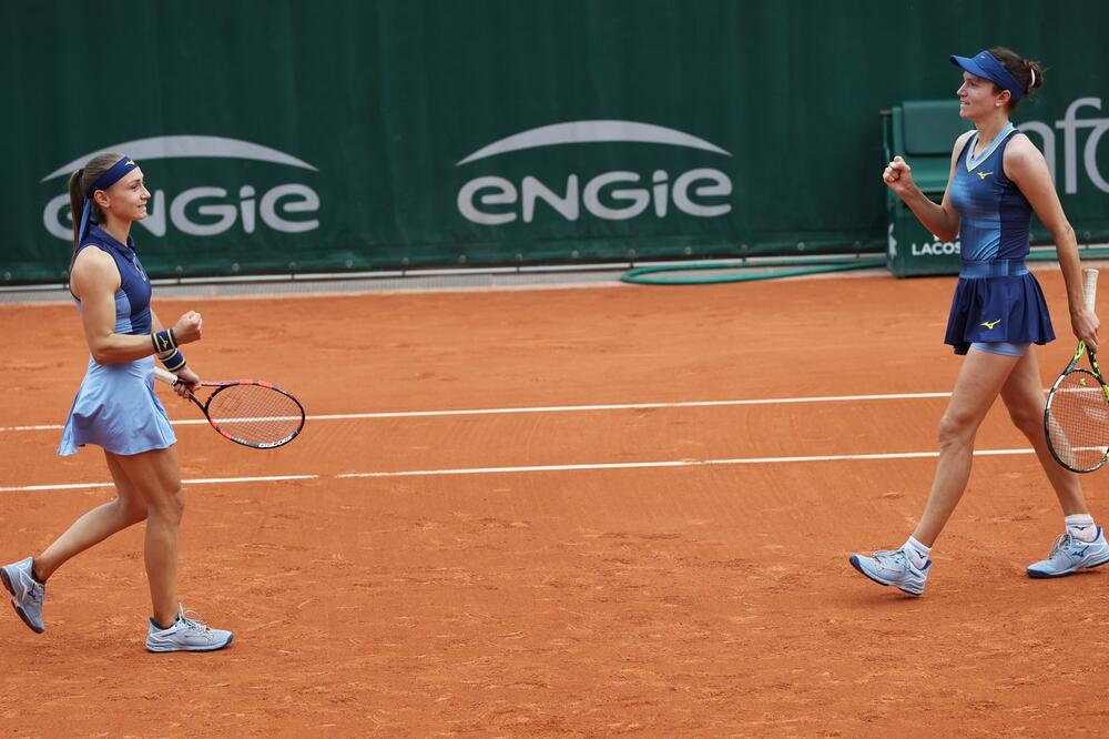 Aleksandra Krunić i Ana Danilina u osmini finala u Kini
