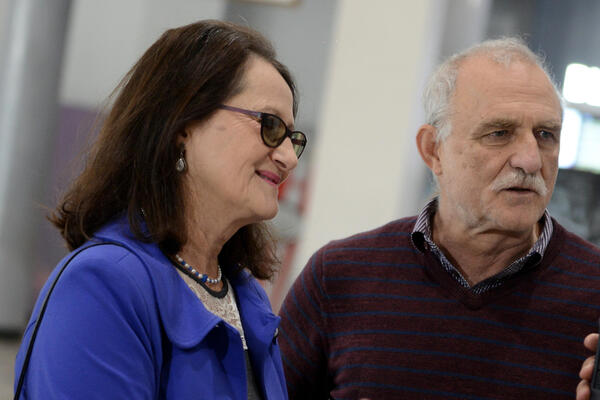 KAD OVIM LJUDIMA PUKNE BRAK, CEO GRAD OSTANE ŠOKIRAN! Otkriven glavni razlog razvoda nakon 50. godine