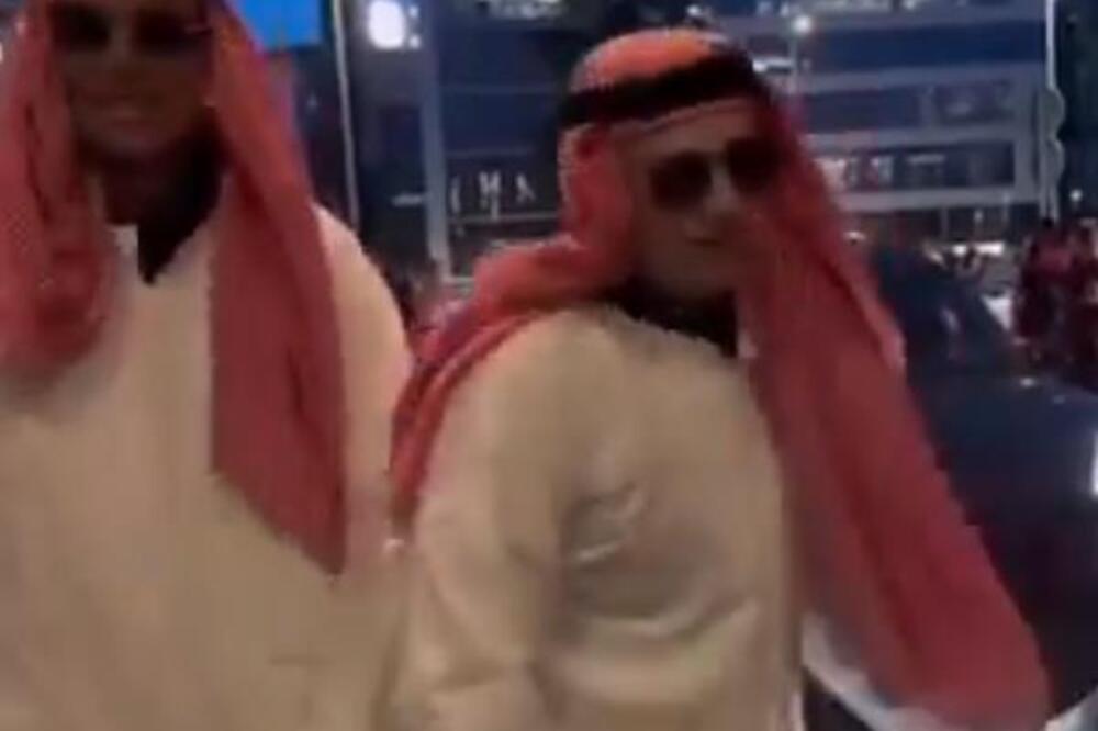 Maturanti iz Srbije obučeni kao da su došli iz Dubaija: Hit snimak kruži mrežama, potezom oduševili sve ljude!